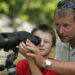 Longue-vue ornithologique utilisée pour observer les oiseaux en paysage